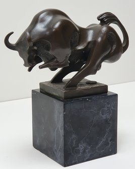 surrealistische stier Taurus Salvador Dali bronzen bull marmer sokkel