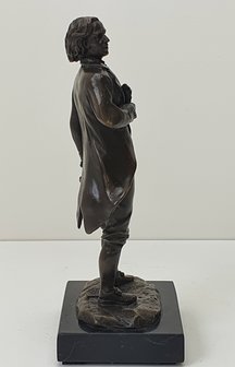 bronzen beeldje 