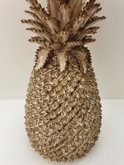 Ananas lamp keramiek met linnenlook zandkleurige lampenkap