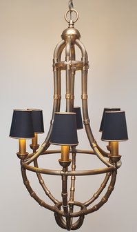 messing kroonluchter hanglamp met zwarte kapjes