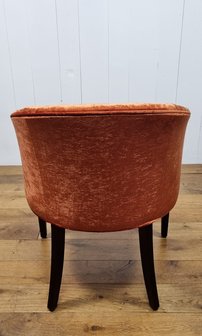 Luxe eetkamerfauteuil met laag ronde rug model Kusters