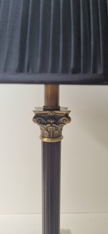 Empire lampenvoet  mahonie kleur houten voet met messing details