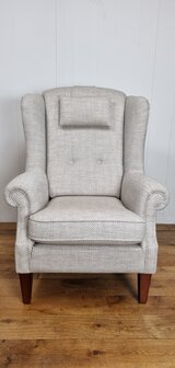 Wing chair  met hoofd - neksteun kussen