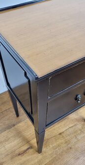 Kersenhouten  kastje met lade en deuren