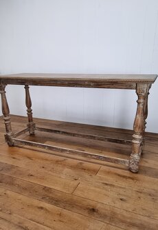 Franse Wantafel met Baluster poten