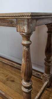 Franse Wantafel met Baluster poten