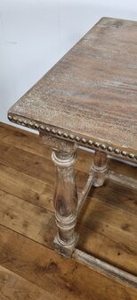 Franse Wantafel met Baluster poten