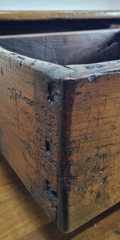 VERKOCHT VERKOCHT !    Antieke Spaanse salontafel     