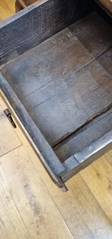 Antieke Spaanse wandtafel