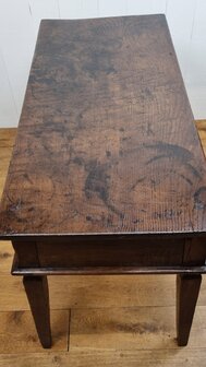 Antieke Spaanse wandtafel