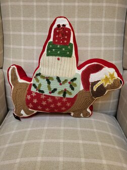 kerstkussen van teckel