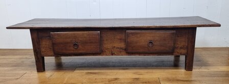 robuste zuid spaanse tafel