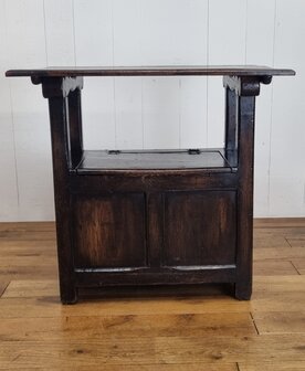 authentieke antieke eiken monks chair / table / storage
