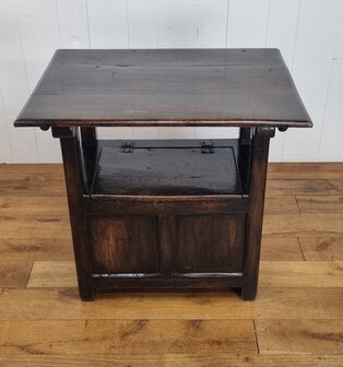 authentieke antieke eiken monks chair / table / storage