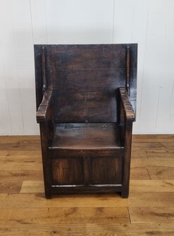 authentieke antieke eiken monks chair / table / storage
