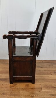 authentieke antieke eiken monks chair / table / storage