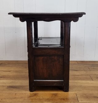 authentieke antieke eiken monks chair / table / storage