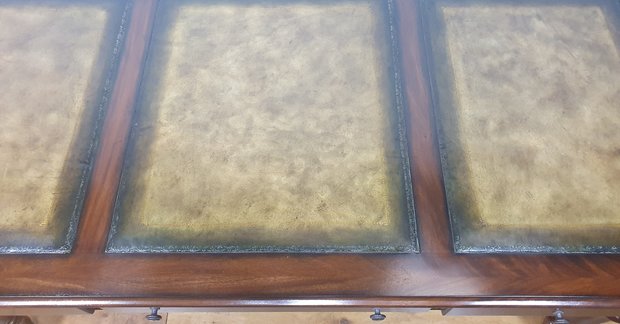 Engelse mahonie schrijftafel