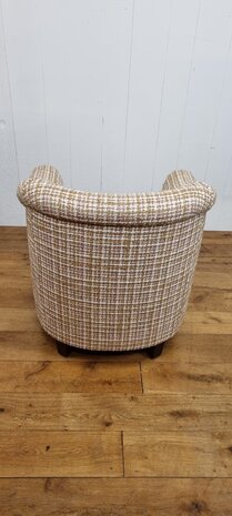 Compact klein fauteuiltje