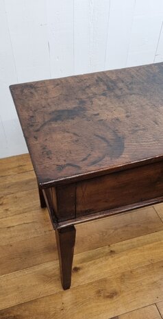 Antieke Spaanse wandtafel