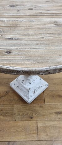 Replica bijzet tafel op ornament