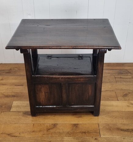 authentieke antieke eiken monks chair / table / storage