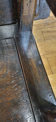 authentieke antieke eiken monks chair / table / storage