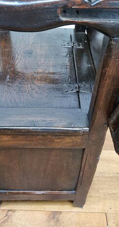 authentieke antieke eiken monks chair / table / storage