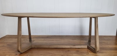 Eetkamer tafel Ovaal naturel rustiek massief eikenhout 230 x 110cm